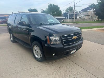 2012 Chevrolet Suburban — interior view
