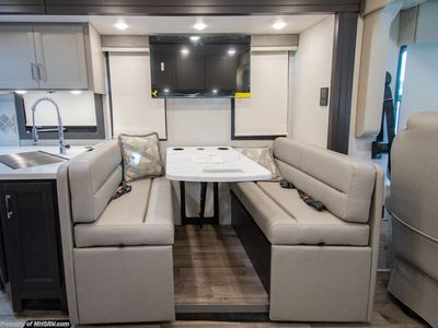 2026 Thor Motor Coach Palazzo GT - Photo 13