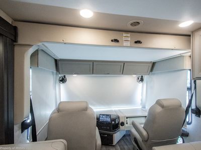 2026 Thor Motor Coach Palazzo GT - Photo 5