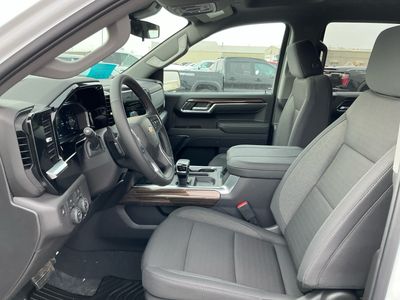 2026 Chevrolet Silverado 1500 - Photo 13