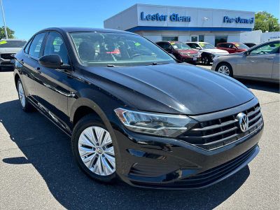 2019 Volkswagen Jetta — side profile view