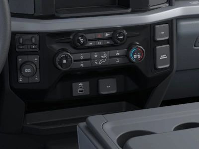 2026 Ford Chassis Cab - Photo 15