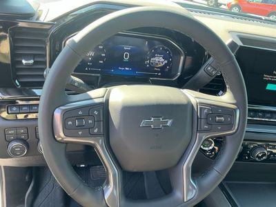 2026 Chevrolet Silverado 2500HD — photo 13 view