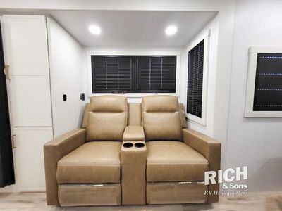 2026 Brinkley Model I - Photo 14