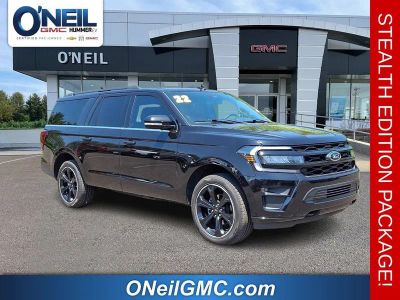 2022 Ford Expedition Limited MAX in Black — front three-quarter view