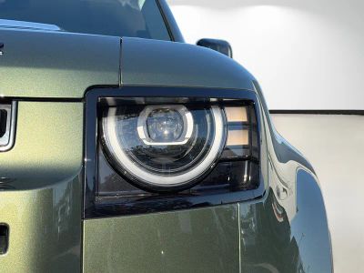 2026 Land Rover Defender 130 — photo 8 view
