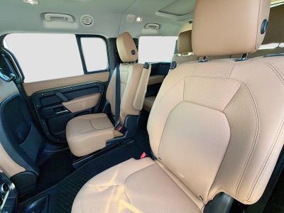 2026 Land Rover Defender 130 — photo 19 view