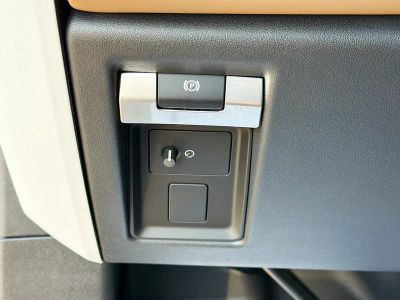 2026 Land Rover Defender 130 — photo 33 view
