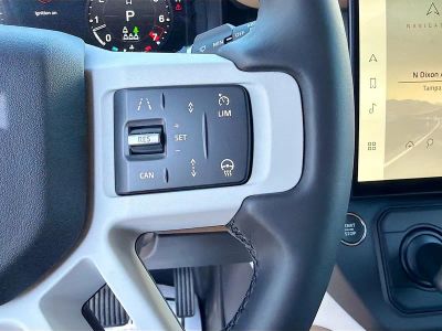 2026 Land Rover Defender 130 — photo 36 view