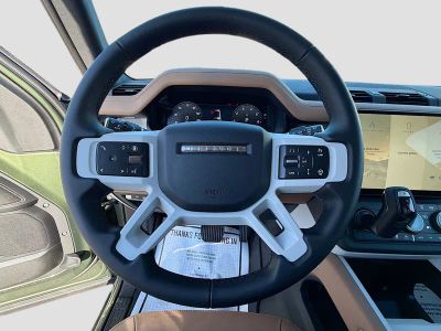 2026 Land Rover Defender 130 — photo 37 view