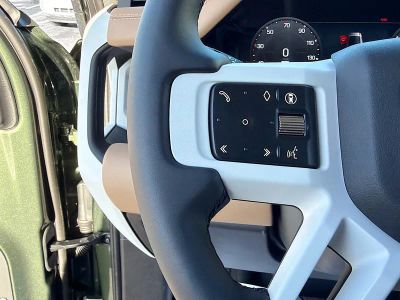 2026 Land Rover Defender 130 — photo 35 view