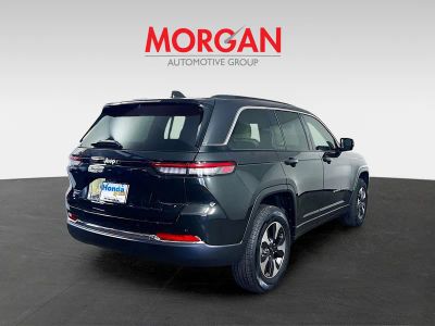 2024 Jeep Grand Cherokee — photo 7 view