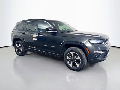 2024 Jeep Grand Cherokee — photo 24 view