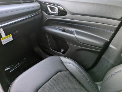 2026 Jeep Compass — photo 15 view