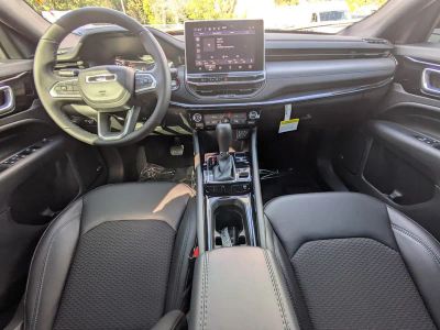 2026 Jeep Compass — photo 13 view