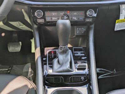 2026 Jeep Compass — photo 17 view