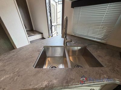 2021 Keystone RV Cougar Half-Ton - Photo 15