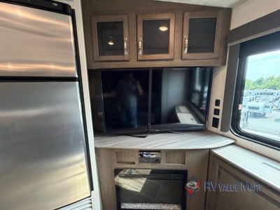 2021 Keystone RV Cougar Half-Ton - Photo 13
