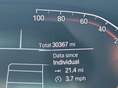 2021 BMW 5 Series - Photo 25