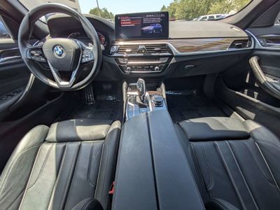 2021 BMW 5 Series - Photo 13