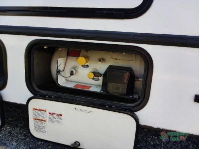 2022 Forest River RV Forester Classic — photo 8 view