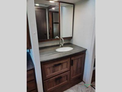 2022 Forest River RV Forester Classic — photo 40 view