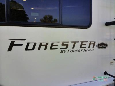 2022 Forest River RV Forester Classic — photo 27 view