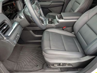 2026 GMC Terrain - Photo 12