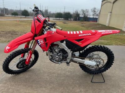 2026 Honda CRF250RWE - Photo 1