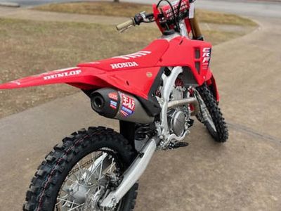 2026 Honda CRF250RWE - Photo 6