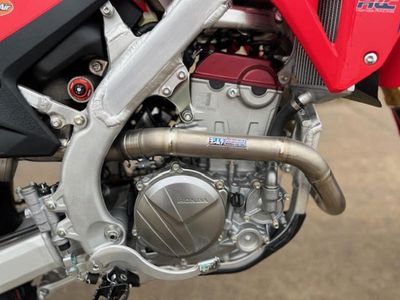 2026 Honda CRF250RWE - Photo 10