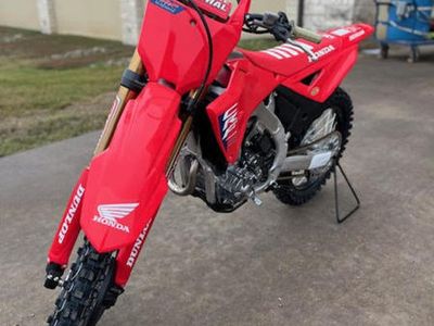2026 Honda CRF250RWE - Photo 2