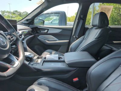 2025 Acura MDX - Photo 2