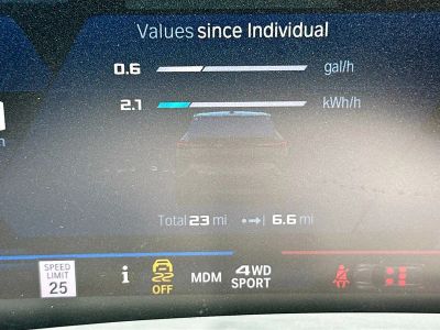 2026 BMW XM — photo 9 view