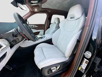2026 BMW XM — photo 15 view