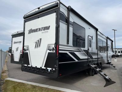 2026 Grand Design Momentum G-Class — photo 8 view