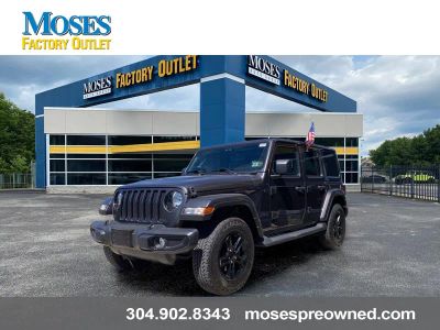 2022 Jeep Wrangler Unlimited Sahara Altitude in Granite Crystal Metallic Clearcoat — front three-quarter view