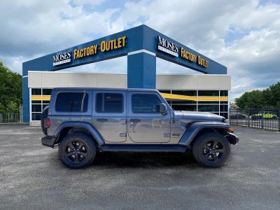 2022 Jeep Wrangler — rear three-quarter view