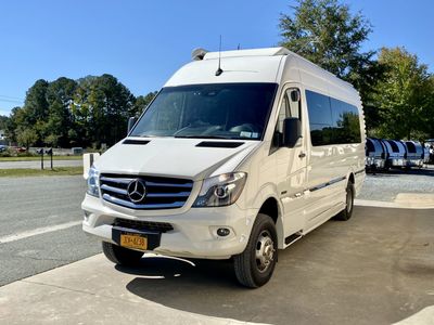 2019 Roadtrek CS Adventurous - Photo 2