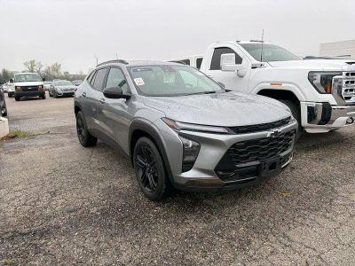2025 Chevrolet Trax - Photo 3
