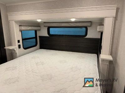 2024 Jayco North Point - Photo 16