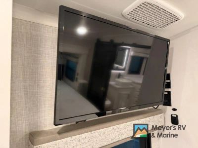 2024 Jayco North Point - Photo 18