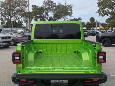 2026 Jeep Gladiator — photo 15 view