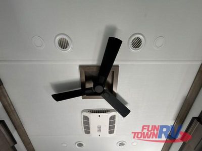2026 Keystone RV Montana - Photo 33