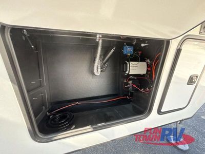 2026 Keystone RV Montana - Photo 13