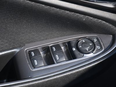 2023 Chevrolet Malibu - Photo 9