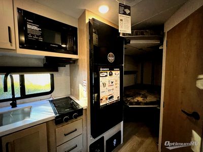 2026 Ember RV E-Series - Photo 12