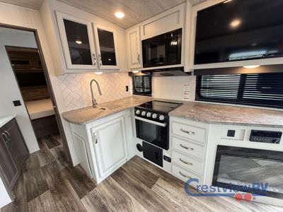 2023 Keystone RV Cougar Half-Ton - Photo 11
