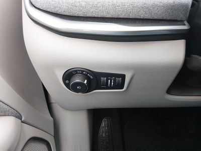 2022 Jeep Compass - Photo 13