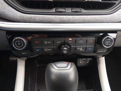 2022 Jeep Compass - Photo 17
